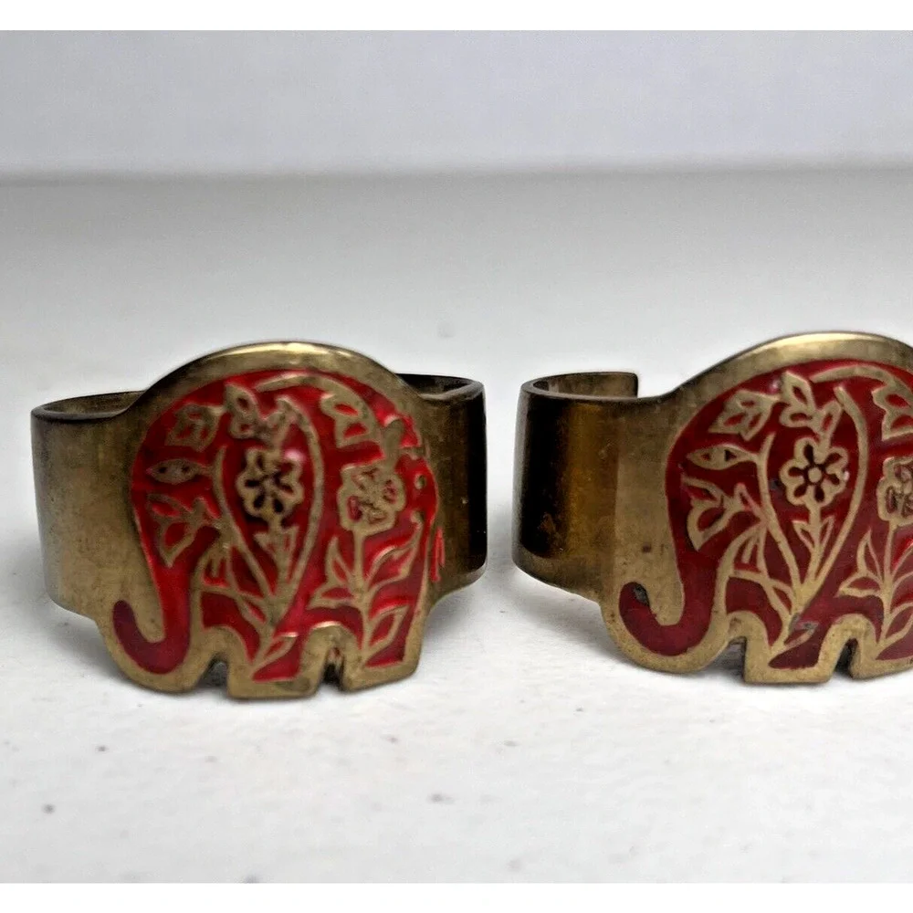 Vintage Brass Elephant Animal Napkin Rings Set Of 4 Marked India Gold Tone & Red